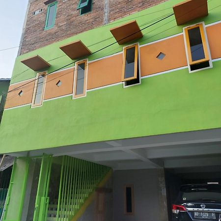 Maqmil Prambanan Apartamento Exterior foto