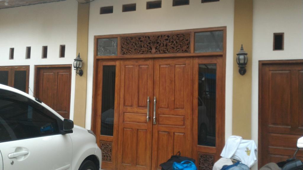 Maqmil Prambanan Apartamento Exterior foto